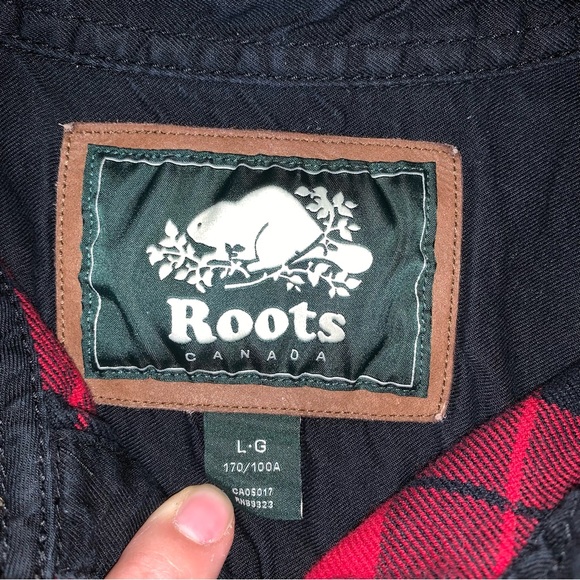 Roots Red & Black Plaid Button Down Flannel Shirt - Picture 4 of 7